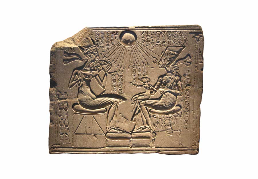 Akhenaten and Nefertiti beneath the rayed disc of the Aten.